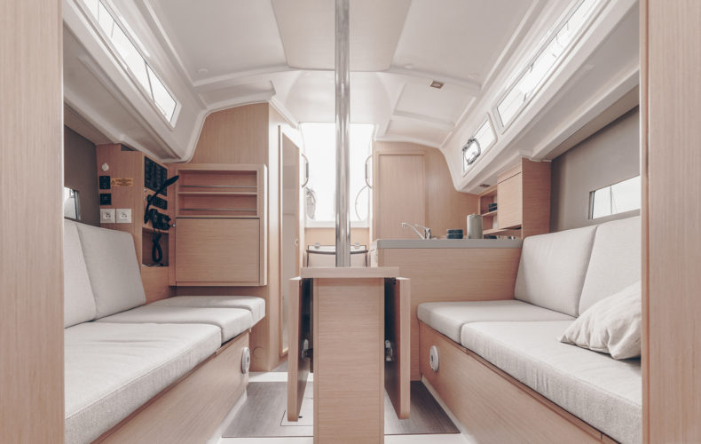 PEANUT Oceanis 30.1 Bareboat Yacht BVI Yacht Charters