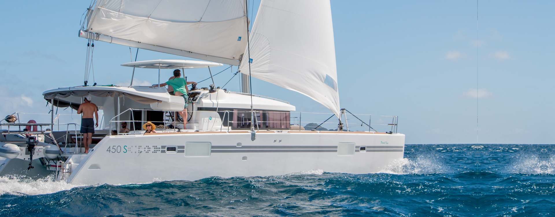 FRENCH KISS:  Lagoon 450 SPORTOP (2016)
