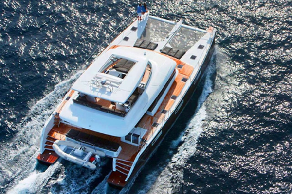 JAN’S FELION: 64′ Lagoon Powercat