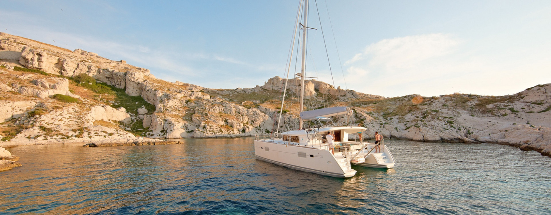 NAILAH: Lagoon 400 S2