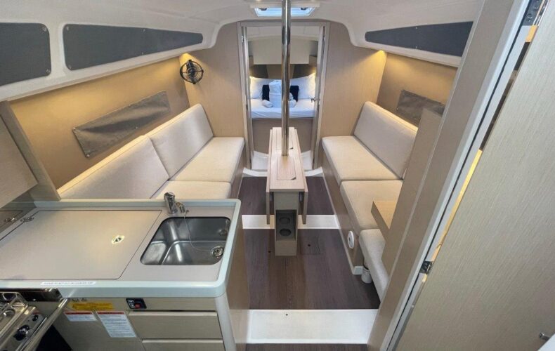 PEANUT Oceanis 30.1 Bareboat Yacht BVI Yacht Charters