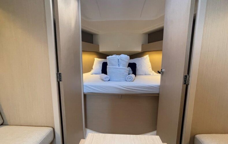 PEANUT Oceanis 30.1 Bareboat Yacht BVI Yacht Charters