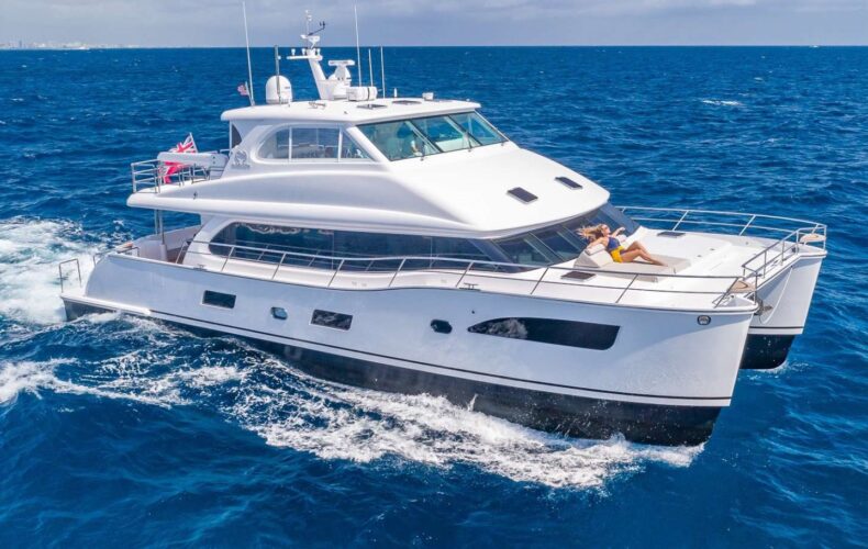 MUCHO GUSTO: 65’ Horizon Power catamaran